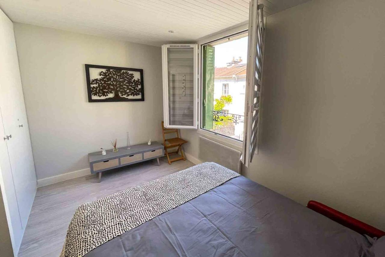 Charming Townhouse With Garden In The City Of Love Paris Exterior foto